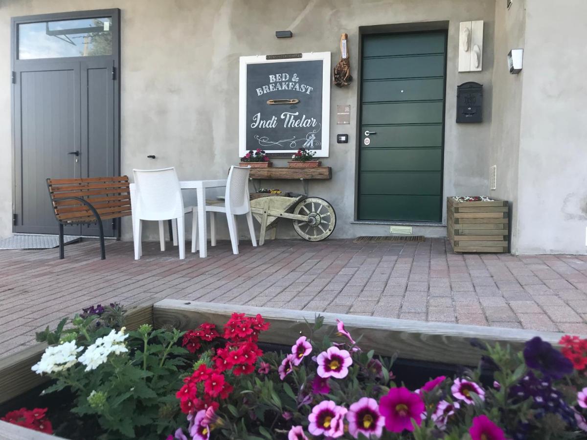 Villa Guardia Bed & Breakfast Indi Thelar מראה חיצוני תמונה