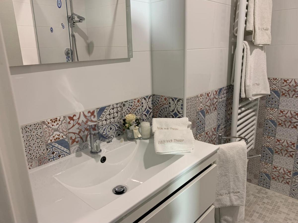 Villa Guardia Bed & Breakfast Indi Thelar מראה חיצוני תמונה