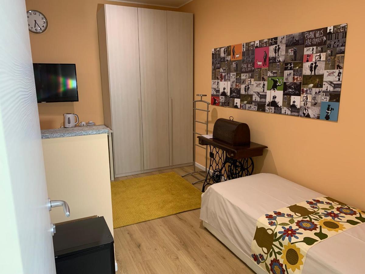 Villa Guardia Bed & Breakfast Indi Thelar מראה חיצוני תמונה